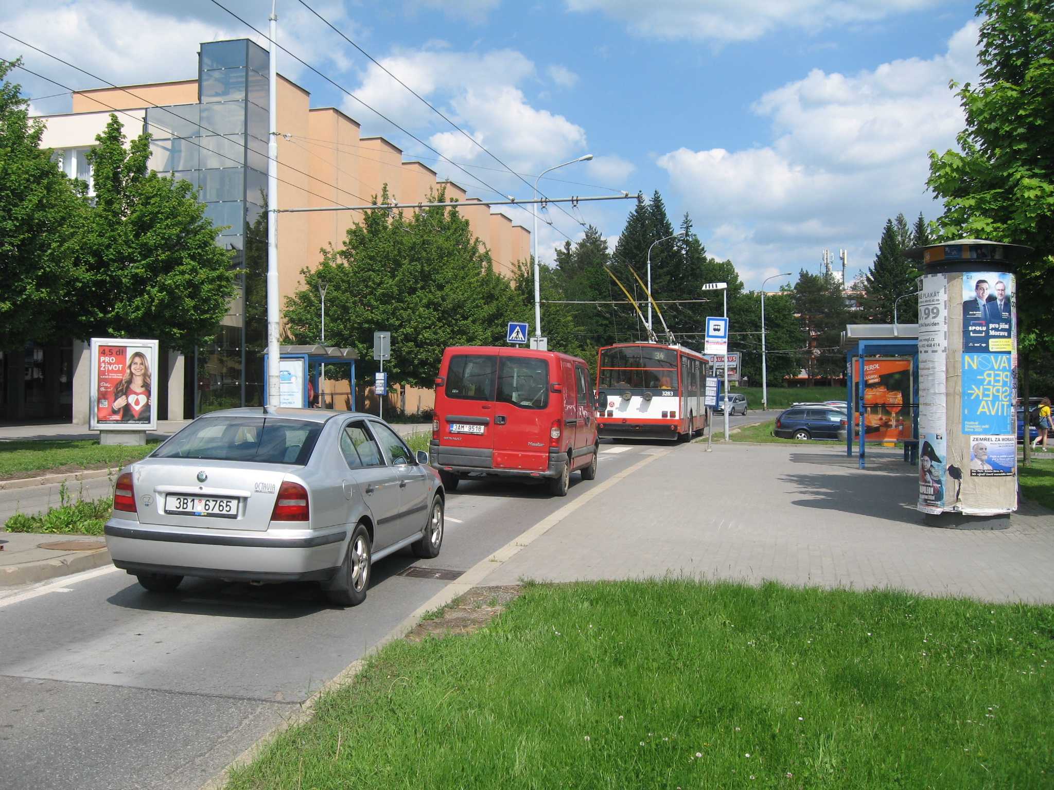 Autobusové zastávky 49