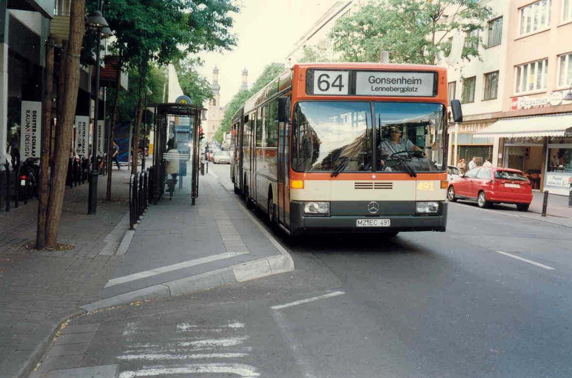 Autobusové zastávky 38